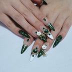 Jungle-Themed Romantic Styles Art Nail