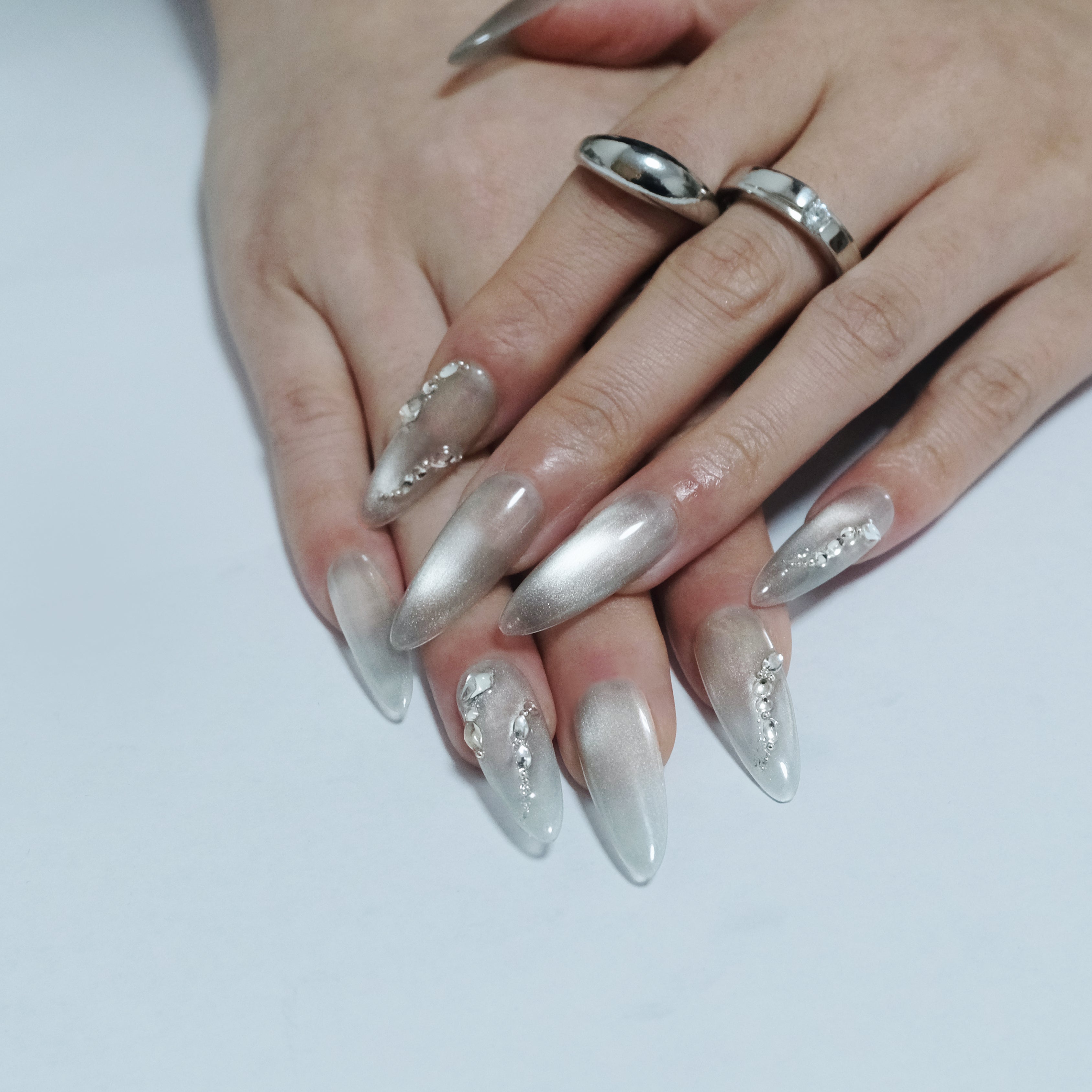 Grey Jade Art Nail Main image