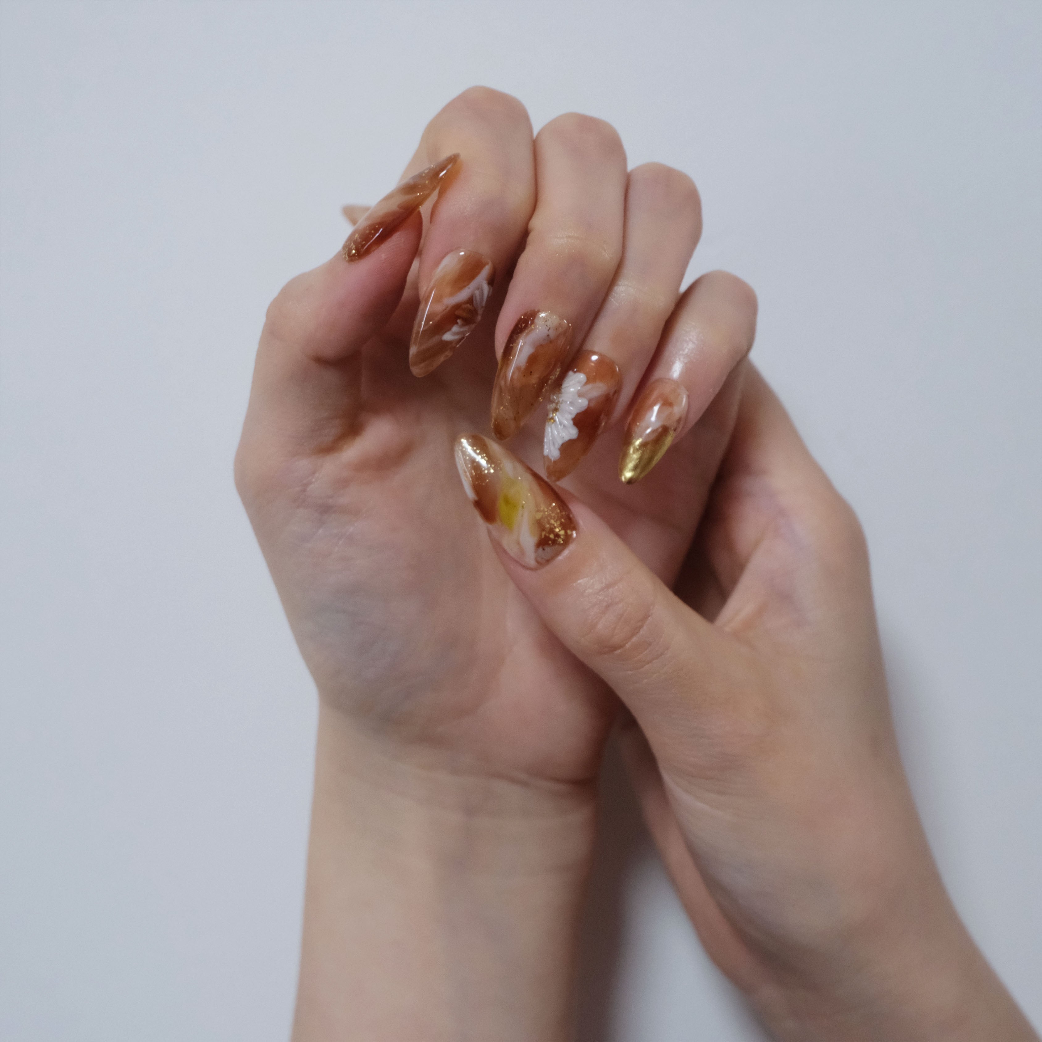 Amber Marble Bloom